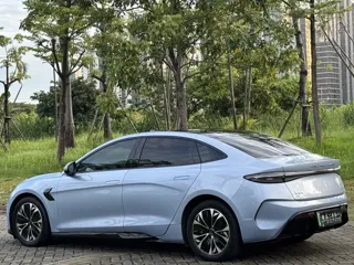 BYD Seal 2023 купить из Китая, цена 3 564 000 ₽ — Suifenhe Auto