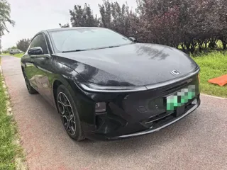Changan Qiyuan A07 2025 купить из Китая, цена 2 773 000 ₽ — Suifenhe Auto