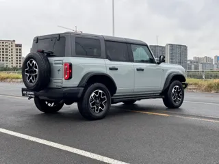 Ford Bronco 2025 купить из Китая, цена 7 906 000 ₽ — Suifenhe Auto