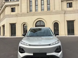 Changan Qiyuan Q05 2026 купить из Китая, цена 1 746 000 ₽ — Suifenhe Auto