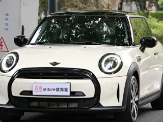 MINI COOPER 2022 купить из Китая, цена 2 607 000 ₽ — Suifenhe Auto