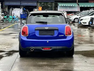 MINI COOPER 2019 купить из Китая, цена 1 813 000 ₽ — Suifenhe Auto
