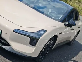 XPeng MONA M03 2026 купить из Китая, цена 3 477 000 ₽ — Suifenhe Auto