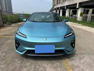 Deepal L07 2024 купить из Китая, цена 2 705 000 ₽ — Suifenhe Auto