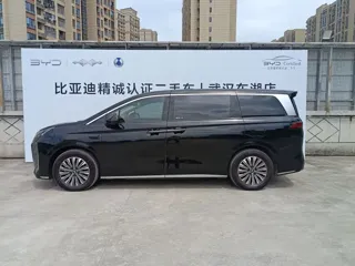 BYD Xia 2025 купить из Китая, цена 5 126 000 ₽ — Suifenhe Auto