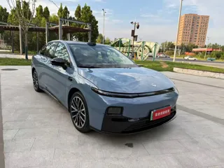 Leapmotor B01 2025 купить из Китая, цена 3 023 000 ₽ — Suifenhe Auto