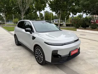 Leapmotor B10 2025 купить из Китая, цена 2 968 000 ₽ — Suifenhe Auto