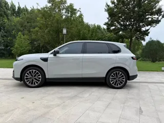Leapmotor B10 2025 купить из Китая, цена 2 968 000 ₽ — Suifenhe Auto