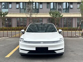 Changan Qiyuan A06 2025 купить из Китая, цена 2 209 000 ₽ — Suifenhe Auto