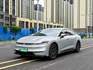 Changan Qiyuan A06 2026 купить из Китая, цена 1 837 000 ₽ — Suifenhe Auto