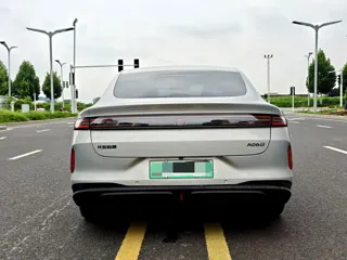 Changan Qiyuan A06 2026 купить из Китая, цена 1 837 000 ₽ — Suifenhe Auto