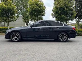 BMW 3 Series 2022 купить из Китая, цена 2 521 000 ₽ — Suifenhe Auto