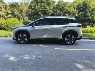Aion V 2021 купить из Китая, цена 3 678 000 ₽ — Suifenhe Auto