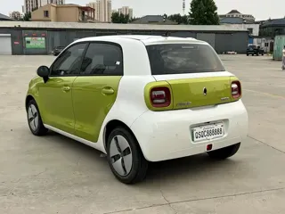 ORA Black Cat 2021 купить из Китая, цена 1 040 000 ₽ — Suifenhe Auto