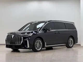 Voyah Dreamer 2024 купить из Китая, цена 5 815 000 ₽ — Suifenhe Auto