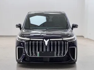 Voyah Dreamer 2024 купить из Китая, цена 5 815 000 ₽ — Suifenhe Auto