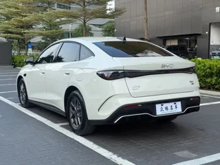 BYD Seal 06 2025 купить из Китая, цена 2 826 000 ₽ — Suifenhe Auto