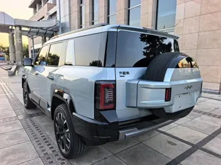 Fangchengbao Bao 8 2024 купить из Китая, цена 9 047 000 ₽ — Suifenhe Auto