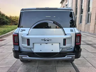 Fangchengbao Bao 8 2024 купить из Китая, цена 9 047 000 ₽ — Suifenhe Auto