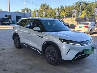 BYD Yuan UP 2024 купить из Китая, цена 1 765 000 ₽ — Suifenhe Auto
