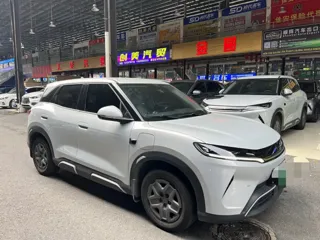 BYD Yuan UP 2025 купить из Китая, цена 1 955 000 ₽ — Suifenhe Auto