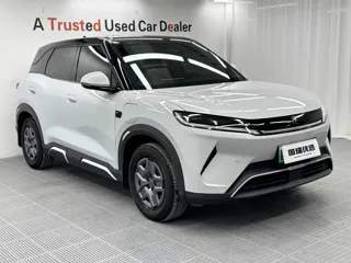 BYD Yuan UP 2025 купить из Китая, цена 2 009 000 ₽ — Suifenhe Auto