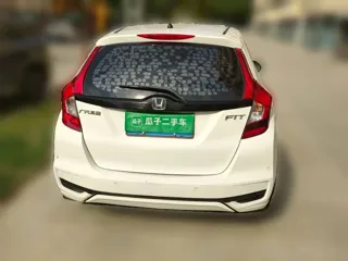 Honda Fit 2019 купить из Китая, цена 1 212 000 ₽ — Suifenhe Auto
