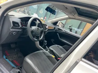 Volkswagen T-Cross 2021 купить из Китая, цена 1 461 000 ₽ — Suifenhe Auto