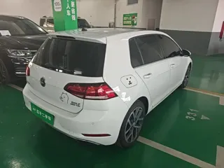 Volkswagen Golf 2020 купить из Китая, цена 1 539 000 ₽ — Suifenhe Auto