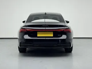 Audi A7L 2024 купить из Китая, цена 6 014 000 ₽ — Suifenhe Auto
