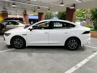 BYD Qin PLUS 2024 купить из Китая, цена 2 480 000 ₽ — Suifenhe Auto