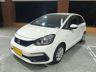 Honda Fit 2023 купить из Китая, цена 1 268 000 ₽ — Suifenhe Auto
