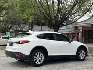 Mazda CX-4 2019 купить из Китая, цена 1 957 000 ₽ — Suifenhe Auto
