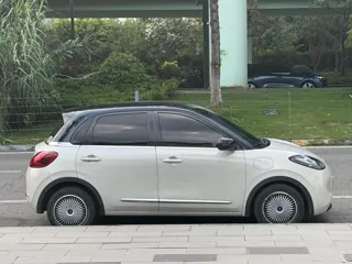 Wuling Bingo 2023 купить из Китая, цена 1 240 000 ₽ — Suifenhe Auto