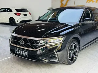 Volkswagen Passat 2024 купить из Китая, цена 3 849 000 ₽ — Suifenhe Auto