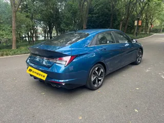Hyundai Elantra 2021 купить из Китая, цена 1 364 000 ₽ — Suifenhe Auto
