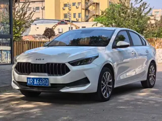 Kia K3 2022 купить из Китая, цена 1 270 000 ₽ — Suifenhe Auto