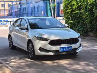 Kia K3 2022 купить из Китая, цена 1 270 000 ₽ — Suifenhe Auto