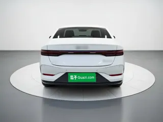 BYD Qin PLUS 2025 купить из Китая, цена 2 454 000 ₽ — Suifenhe Auto
