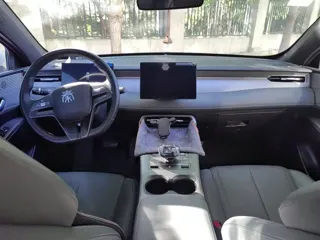 BYD Qin PLUS 2025 купить из Китая, цена 2 454 000 ₽ — Suifenhe Auto