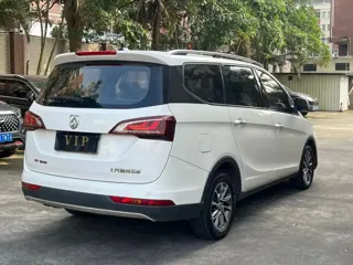 Baojun 730 2019 купить из Китая, цена 1 238 000 ₽ — Suifenhe Auto