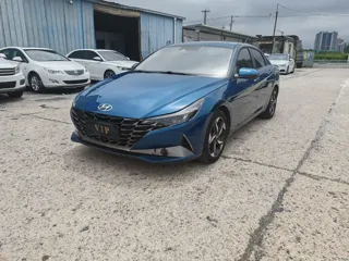Hyundai Elantra 2021 купить из Китая, цена 1 216 000 ₽ — Suifenhe Auto
