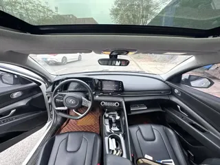 Hyundai Elantra 2020 купить из Китая, цена 1 229 000 ₽ — Suifenhe Auto