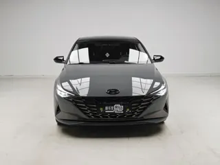 Hyundai Elantra 2021 купить из Китая, цена 1 487 000 ₽ — Suifenhe Auto