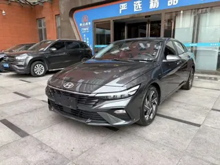 Hyundai Elantra 2024