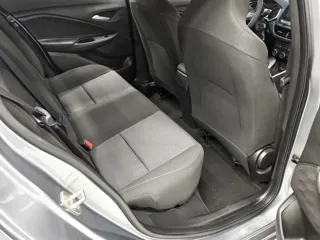 Chevrolet Cavalier 2020 купить из Китая, цена 1 001 000 ₽ — Suifenhe Auto
