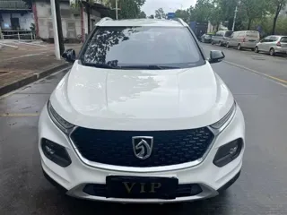 Baojun 510 2019 купить из Китая, цена 1 118 000 ₽ — Suifenhe Auto
