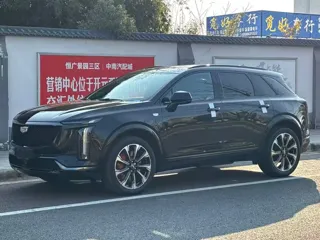 Cadillac XT5 2025