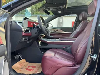 Cadillac XT5 2025 купить из Китая, цена 5 994 000 ₽ — Suifenhe Auto