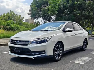 Venucia D60 2018 купить из Китая, цена 1 128 000 ₽ — Suifenhe Auto